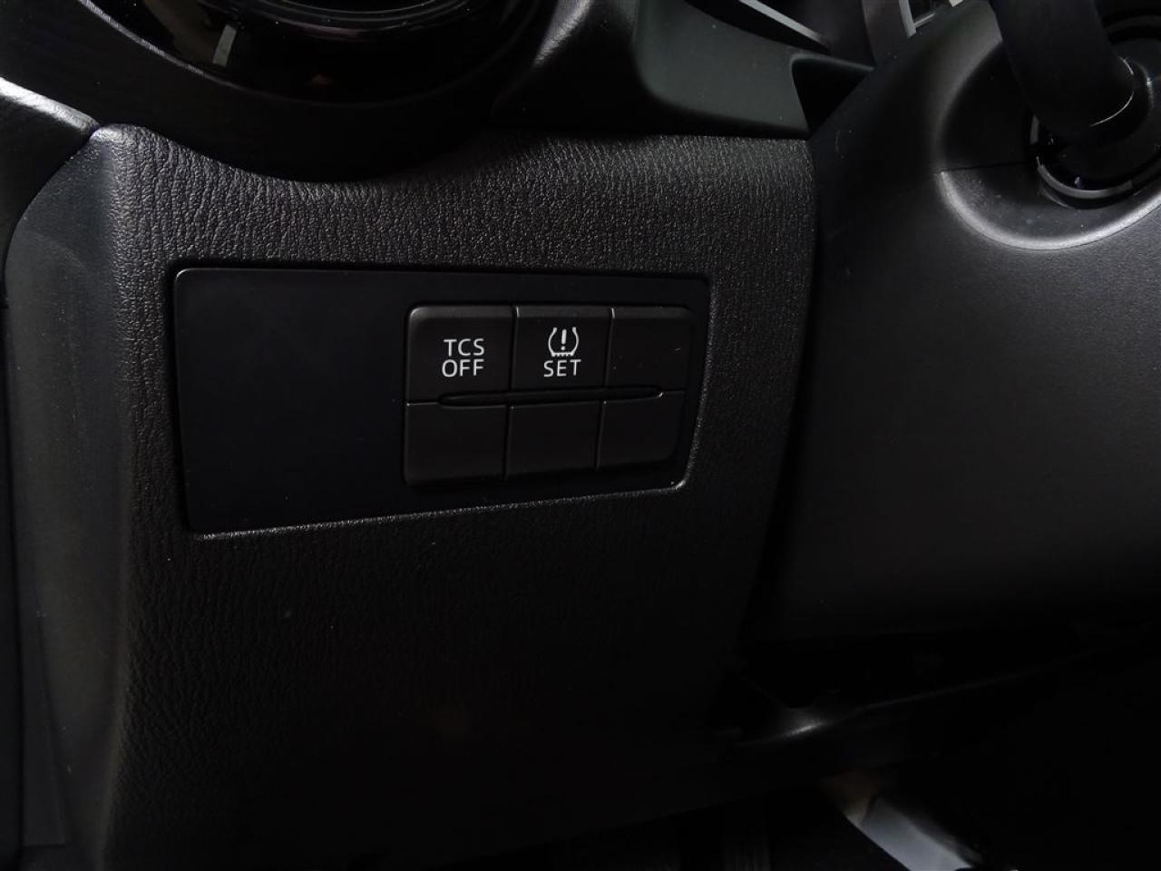 661937