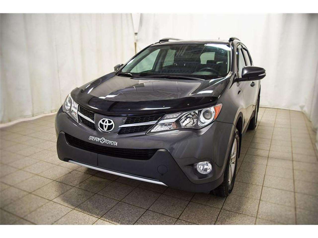 Used 2015 Toyota RAV4 Xle, Awd, T.ouvrant for sale in Québec, QC
