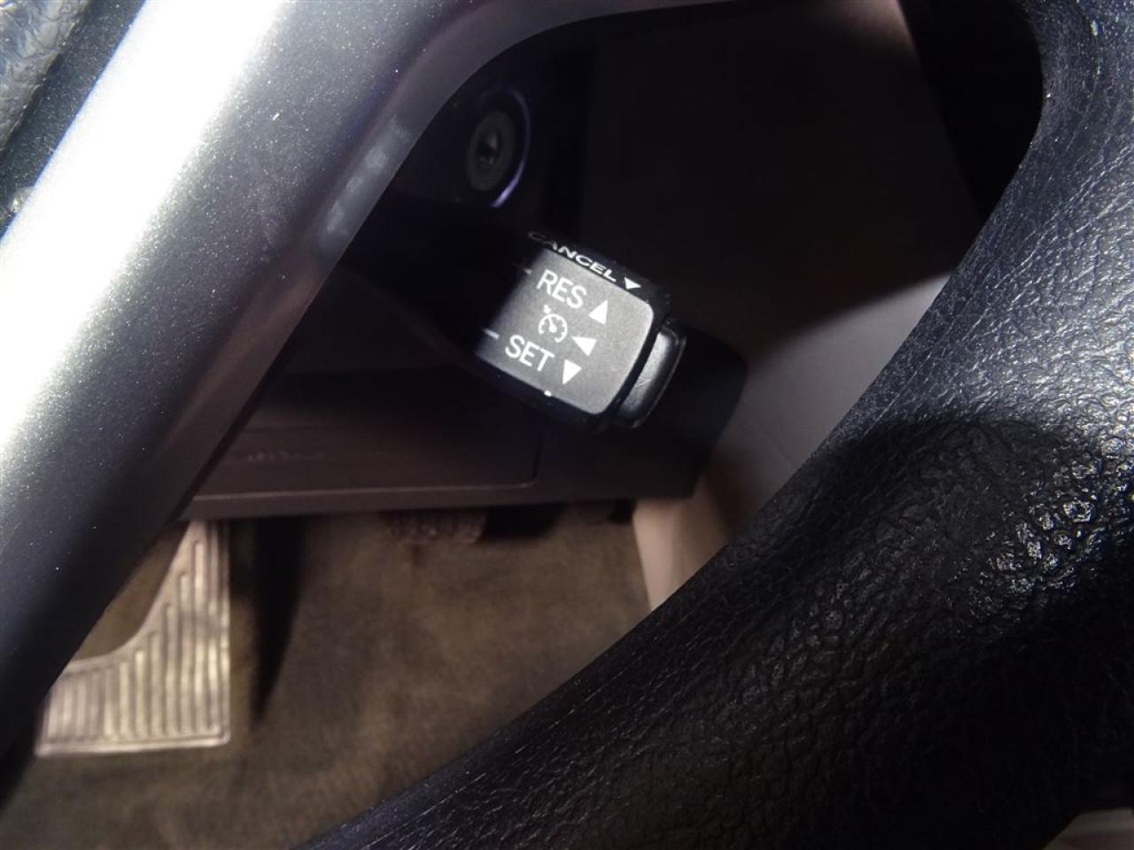 661989