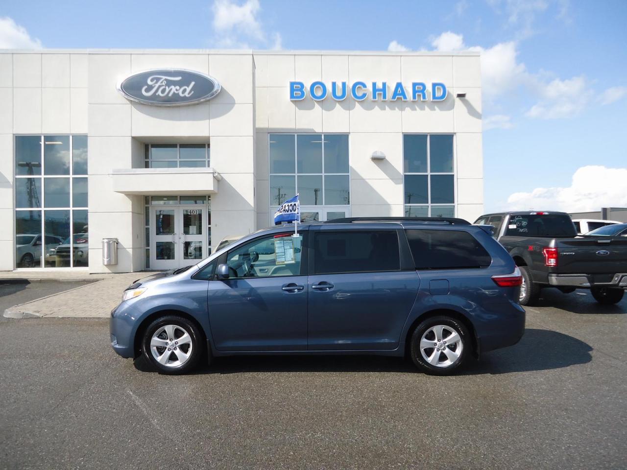 Used 2016 Toyota Sienna 8 Passager Le for sale in Rimouski, QC
