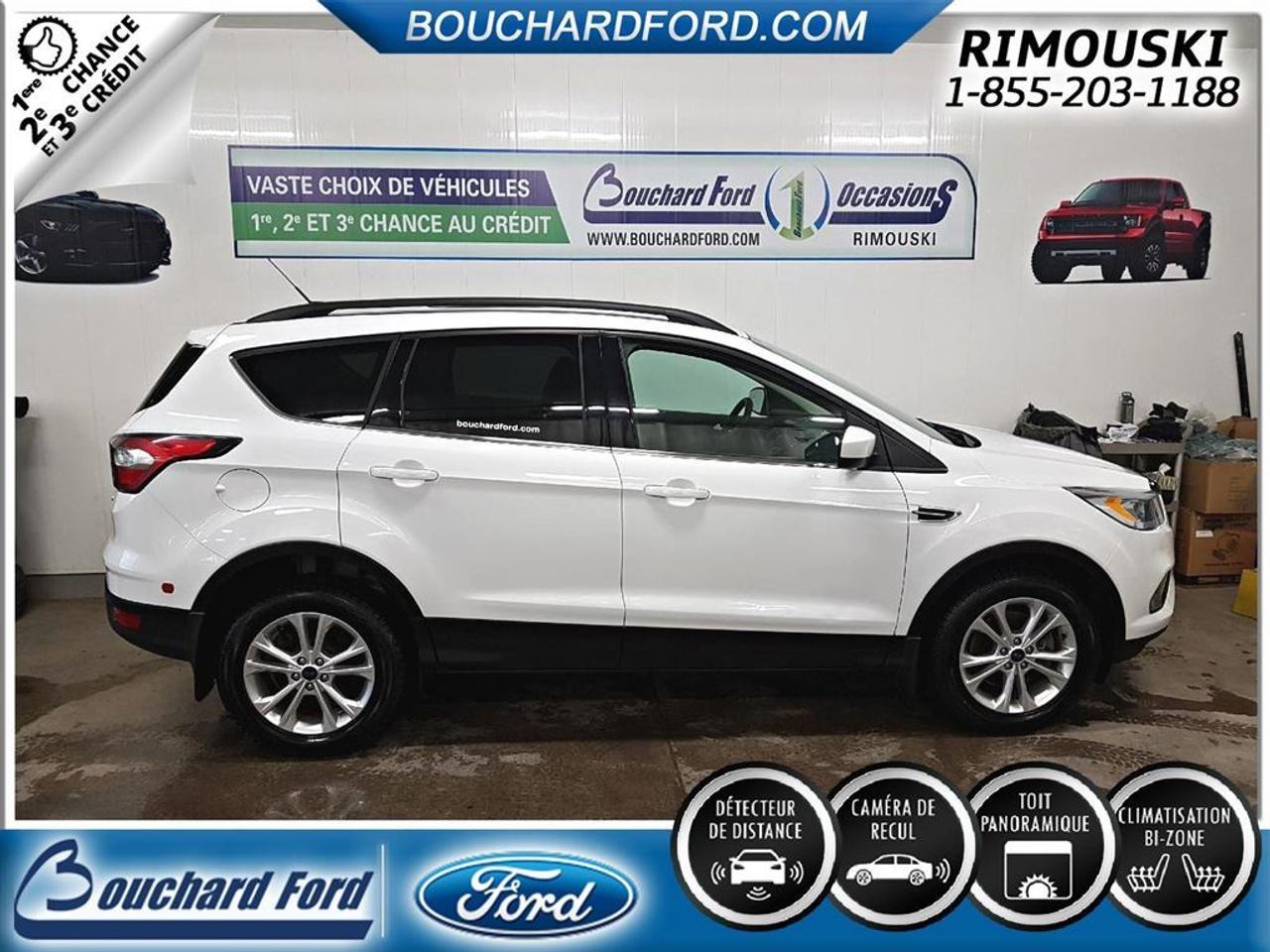 <a href=https://www.bouchardford.com/occasion/Ford-Escape-2017.html>https://www.bouchardford.com/occasion/Ford-Escape-2017.html</a>

VÉHICULE 4X4 ÉCONOMIQUE SUR ESSANCE INSPECTÉ ET CERTIFIÉ FORD AVEC TAUX DE FINANCEMENT RÉDUIT A 1.9% 72 MOIS