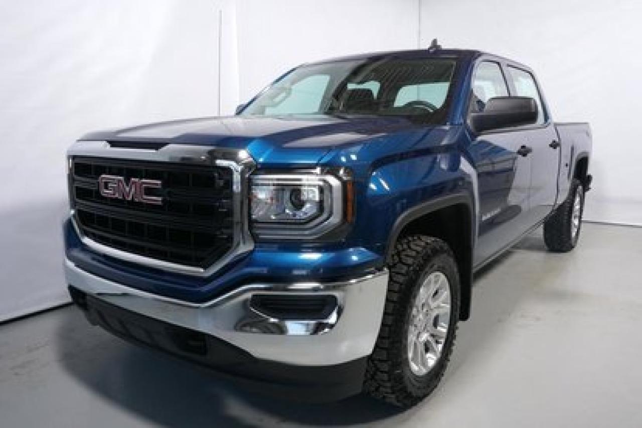 Used 2018 GMC Sierra 1500 Base, Crew Cab for sale in Repentigny, QC