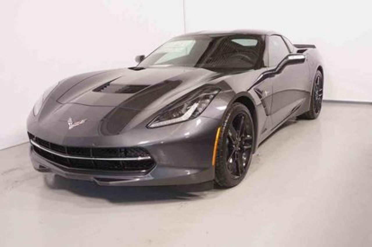 Used 2018 Chevrolet Corvette Stingray, Z51 for sale in Repentigny, QC