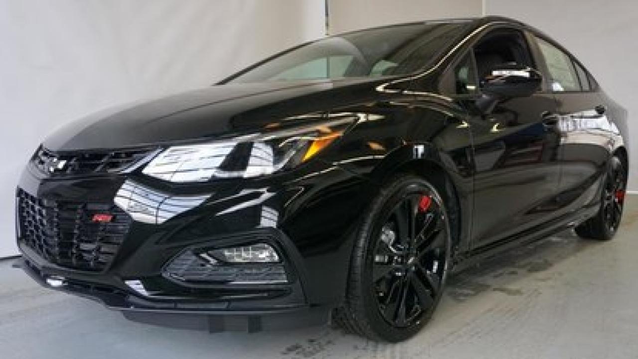 Used 2018 Chevrolet Cruze LT for sale in Repentigny, QC