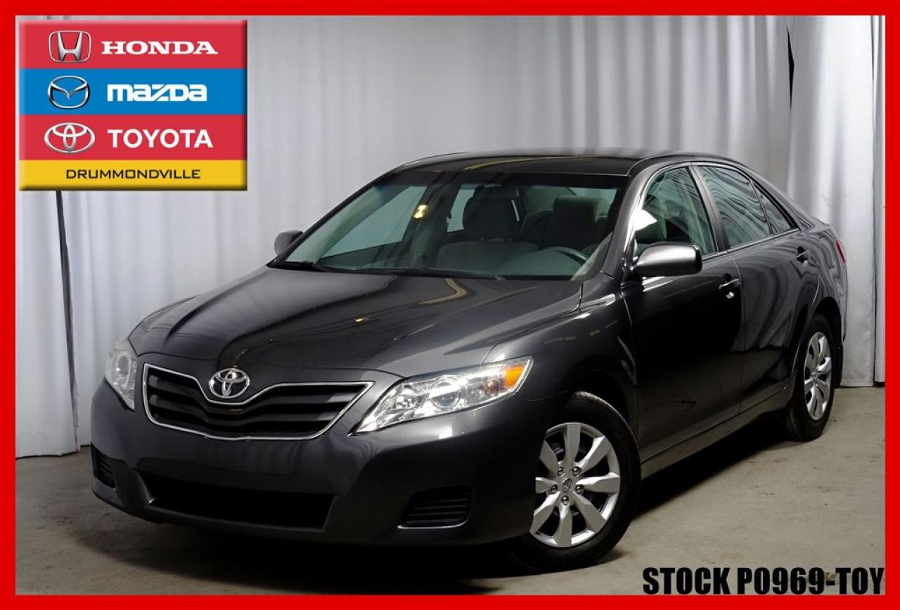 Used 2011 Toyota Camry Le / Complet for sale in Drummondville, QC