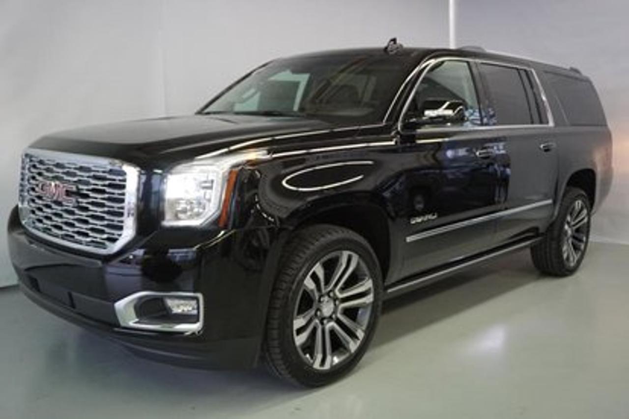 <a href=https://www.autoaubaine.com/GMC-Yukon-c6943049.html>https://www.autoaubaine.com/GMC-Yukon-c6943049.html</a>

GMC Yukon Denali  2018Régulateur de vitesse, Essuie-glaces intermittents, Freins ABS, Contrôle de stabilité, Coussin gonflable conducteur, Coussins gonflables latéraux, Démarreur à distance, Lecteur MP3, Intérieur en cuir, Siège mémoire, Volant ajustable, Marchepieds, Tapis protecteurs, Attelage remorque, Caméra de recul, Pédales ajustables, Rétroviseurs, Volant gainé de cuir, Rétroviseur électrique, Sièges arrières chauffants, Direction assistée, Rétroviseurs chauffants, Siège à réglage électrique, Coussins gonflables arrière pour la tête, Siège conducteur - soutien lombaire, Siège passager - soutien lombaire, Siège refroidissant, Démarrage sans clé, Freins à disque, Sièges chauffants - Avant, Antipatinage, Phares antibrouillards, Système de surveillance de la pression des pneus, Sièges baquets, Technologie Bluetooth intégrée, Climatisation arrière, Roue de secours - Temporaire, Rétroviseur à atténuation automatique, Surveillance de langle mort, Climatisation, Volant chauffant