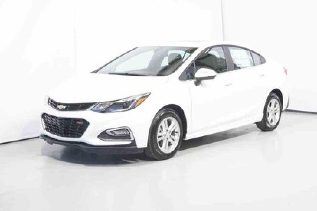 Used 2018 Chevrolet Cruze Lt, Diesel for sale in Repentigny, QC