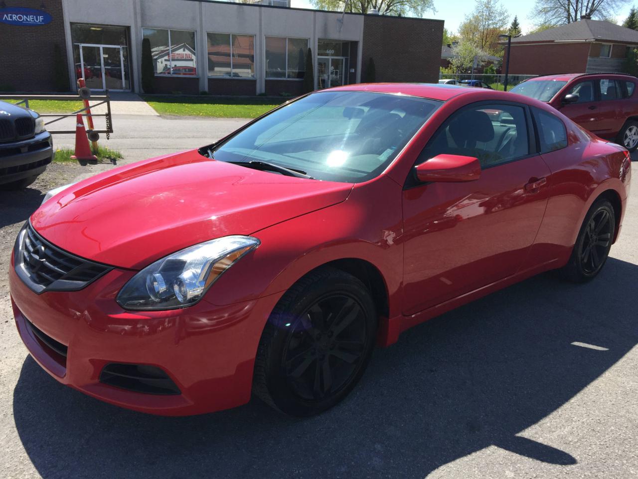 Used 2010 Nissan Altima 2.5 S Coupe Limited for sale in Laval, QC