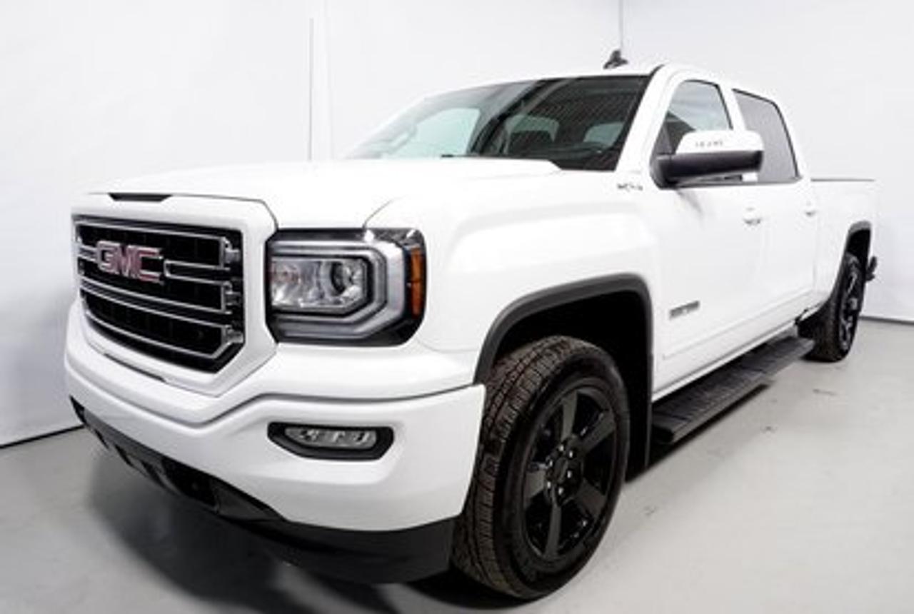 <a href=https://www.autoaubaine.com/GMC-Sierra 1500-c7017116.html>https://www.autoaubaine.com/GMC-Sierra 1500-c7017116.html</a>

GMC Sierra 1500 SLE, Crew Cab  2018Régulateur de vitesse, Freins ABS, Contrôle de stabilité, Coussin gonflable conducteur, Coussins gonflables latéraux, Lecteur CD, Lecteur MP3, Volant ajustable, Tapis protecteurs, Caméra de recul, Volant gainé de cuir, Rétroviseur électrique, Direction assistée, Rétroviseurs chauffants, Coussins gonflables arrière pour la tête, Siège conducteur - soutien lombaire, Freins à disque, Antipatinage, Système de surveillance de la pression des pneus, Technologie Bluetooth intégrée, Roue de secours - Temporaire, Climatisation