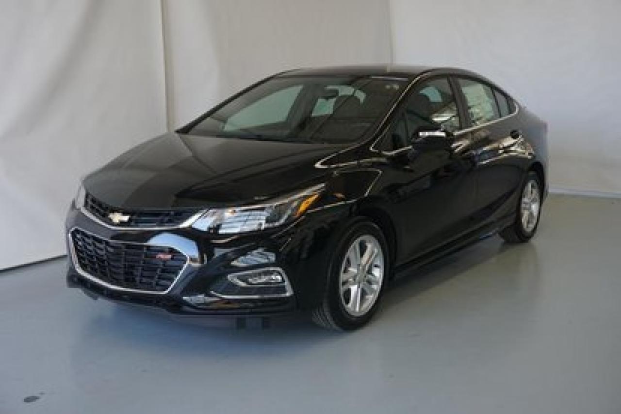 Used 2018 Chevrolet Cruze LT for sale in Repentigny, QC