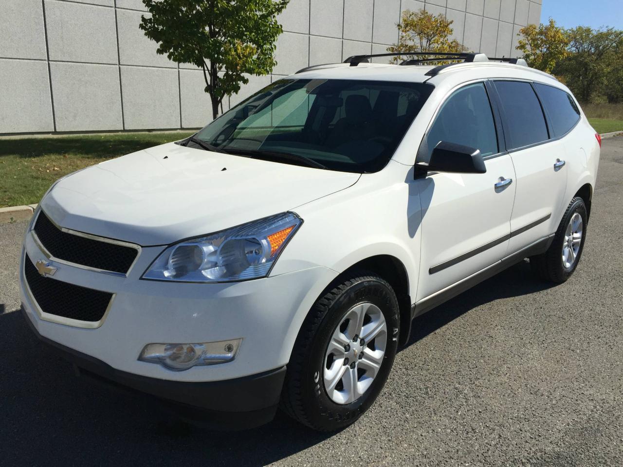 Used 2012 Chevrolet Traverse LS AWD 8 PASSAGERS for sale in Laval, QC
