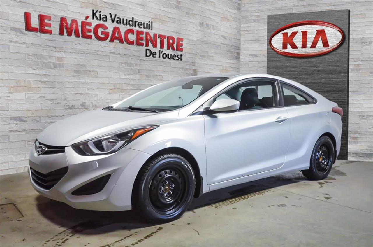 Used 2014 Hyundai Elantra  for sale in Vaudreuil-Dorion, QC
