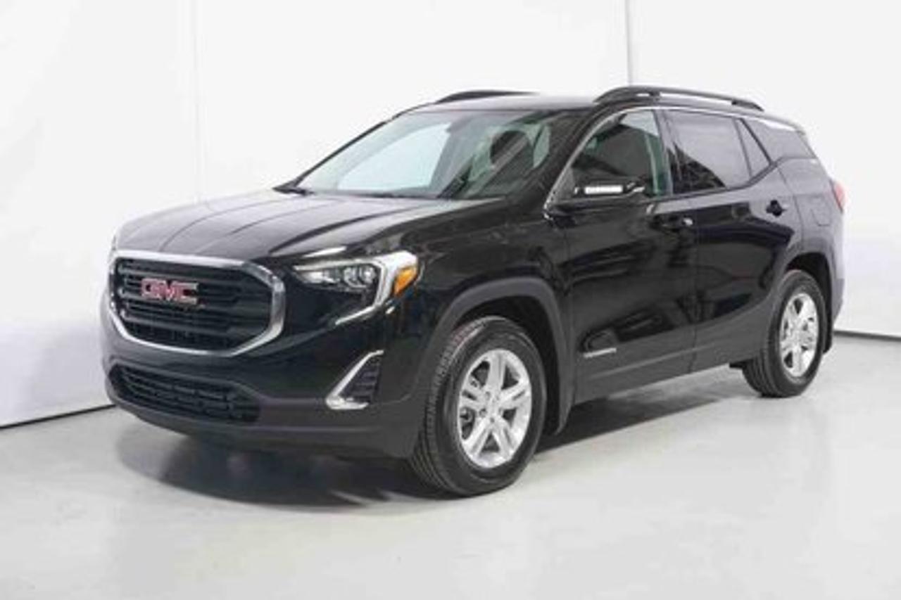 <a href=https://www.autoaubaine.com/GMC-Terrain-c6931957.html>https://www.autoaubaine.com/GMC-Terrain-c6931957.html</a>

GMC Terrain SLE-2, AWD, Diesel  2018Régulateur de vitesse, Freins ABS, Contrôle de stabilité, Coussin gonflable conducteur, Coussins gonflables latéraux, Démarreur à distance, Lecteur MP3, Tapis protecteurs, Caméra de recul, Volant gainé de cuir, Phares automatiques, Rétroviseur électrique, Rétroviseurs chauffants, Siège à réglage électrique, Coussins gonflables arrière pour la tête, Sièges tissu, Siège conducteur - soutien lombaire, Démarrage sans clé, Freins à disque, Sièges chauffants - Avant, Antipatinage, Système de surveillance de la pression des pneus, Sièges baquets, Technologie Bluetooth intégrée, Rétroviseur à atténuation automatique, Aluminium, Climatisation