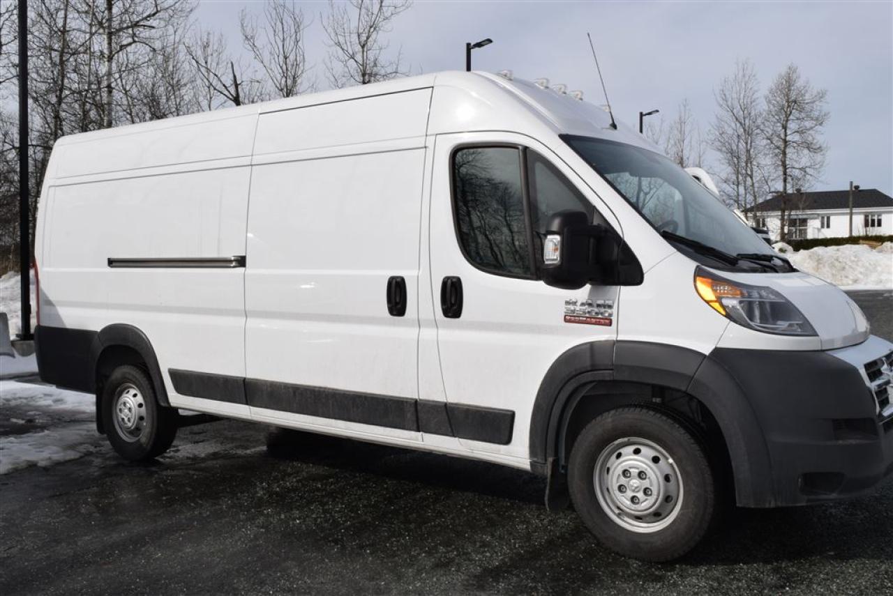 Used 2018 Ram Promaster High Roof for sale in Sherbrooke, QC