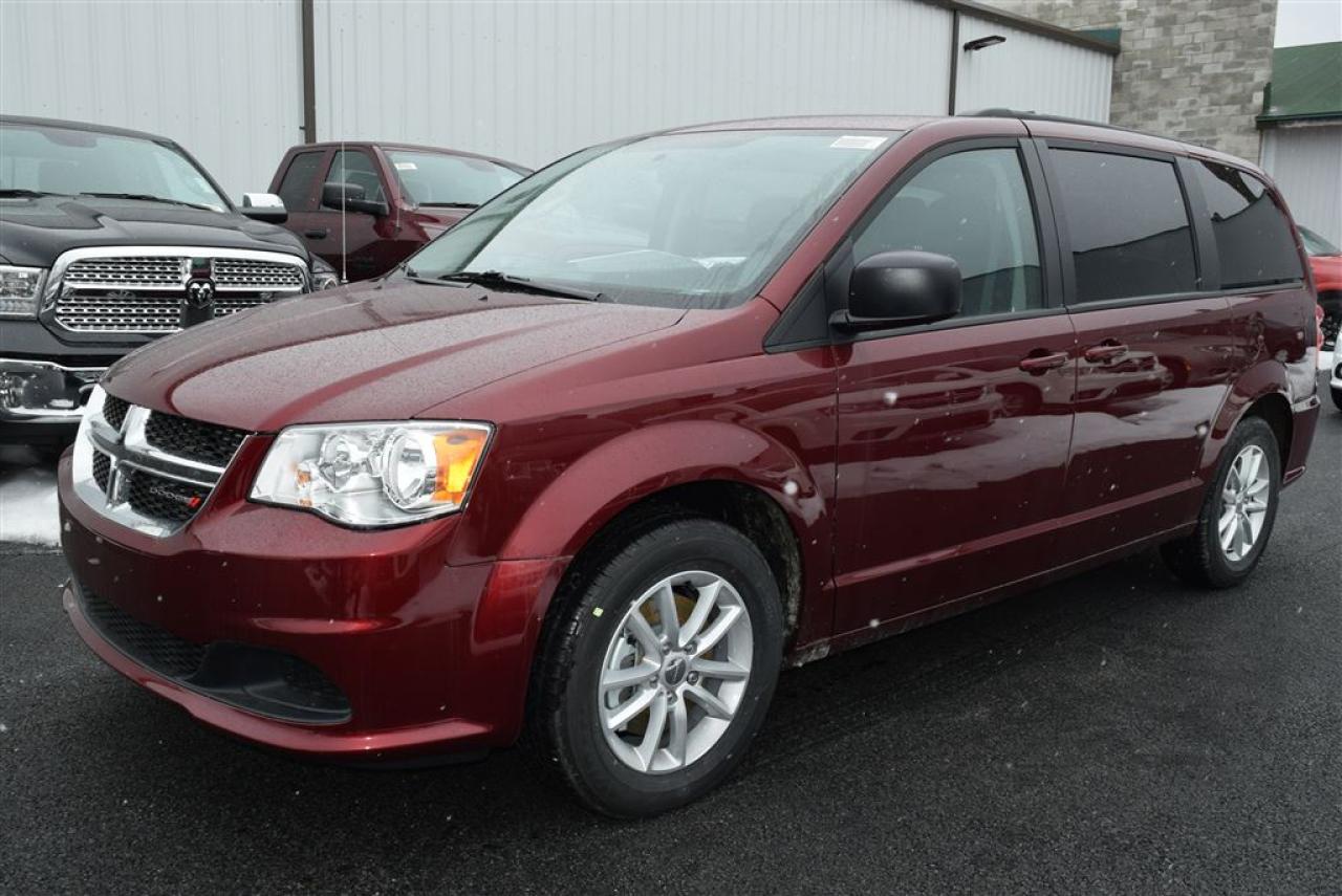 Used 2017 Dodge Grand Caravan Sxt Plus Stow N G0 for sale in Sherbrooke, QC