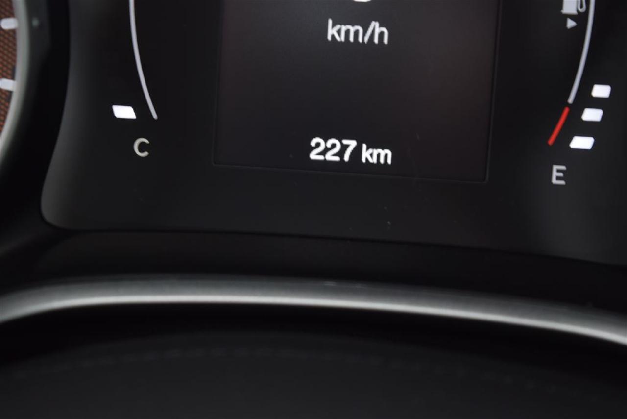 662827