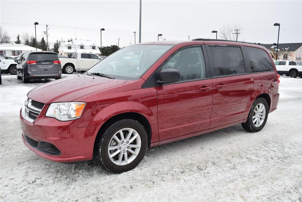 <a href=https://www.elitechrysler.com/occasion/Dodge-Grand_Caravan-2016.html>https://www.elitechrysler.com/occasion/Dodge-Grand_Caravan-2016.html</a>

2016 Grand Caravan SXT 7 passagers, climatisation avant/arrière, caméra de recul, Bluetooth, Navigation, démarreur à distance, Balance de Garantie du manufacturier,   Auto, à vendre Chez Élite Chrysler Jeep Dodge Ram, le plus grand choix en inventaire. À Sherbrooke en Estrie   Possibilité de Livraison partout au Québec !!!!!!  Pour plus de détails, pour un essai routier ou même lachat, Communiquer avec lun de nos conseillers en vente sans frais au 1-888-647-5468.  Financement sur place. (1ère et 2ième Chance)