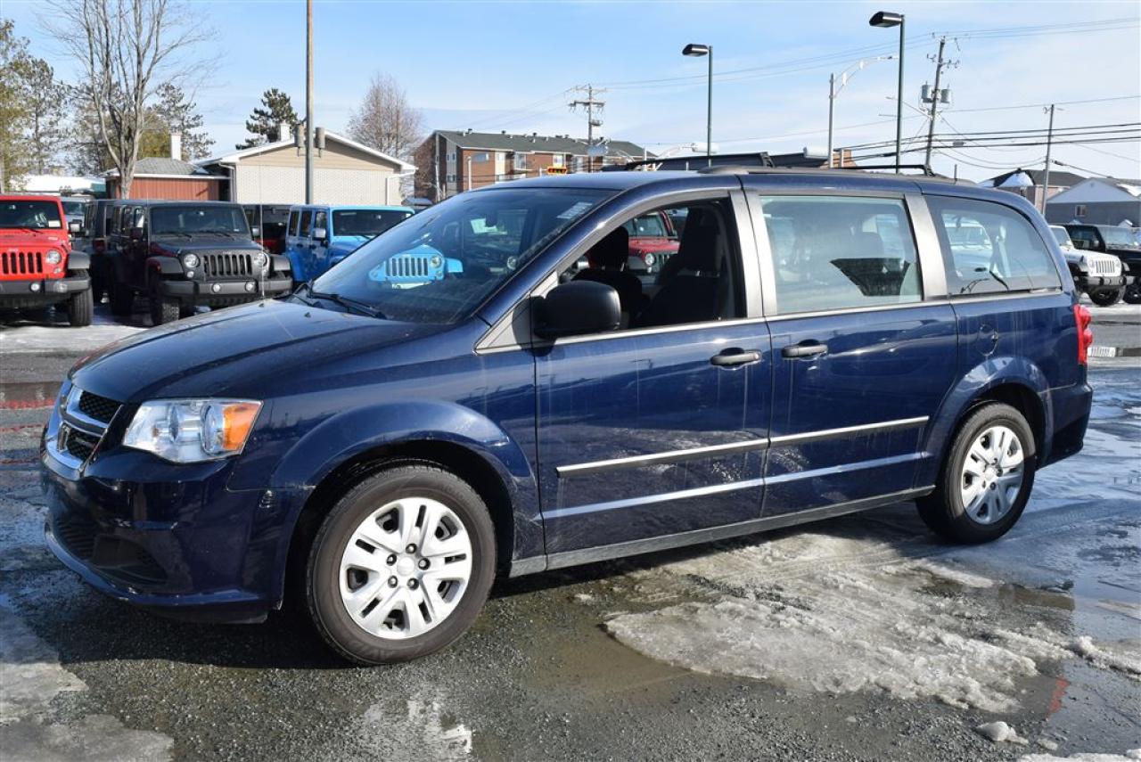 Used 2015 Dodge Grand Caravan SE for sale in Sherbrooke, QC