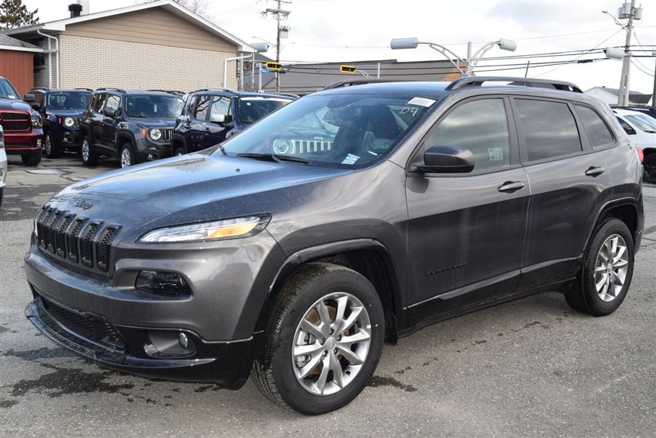 <a href=https://www.elitechrysler.com/occasion/Jeep-Cherokee-2018.html>https://www.elitechrysler.com/occasion/Jeep-Cherokee-2018.html</a>

Ensemble éclairm26T, antibrouillards de virage, longerons de toit, Navigation, Bluetooth, Ensemble temps froid, sièges et volant chauffants, démarreur à distance. véhicule Garantie par le manufacturier,   Auto, à vendre Chez Élite Chrysler Jeep Dodge Ram, le plus grand choix en inventaire. À Sherbrooke en Estrie   Possibilité de Livraison partout au Québec !!!!!!  Pour plus de détails, pour un essai routier ou même lachat, Communiquer avec lun de nos conseillers en vente sans frais au 1-888-647-5468.  Financement sur place. (1ère et 2ième Chance)
