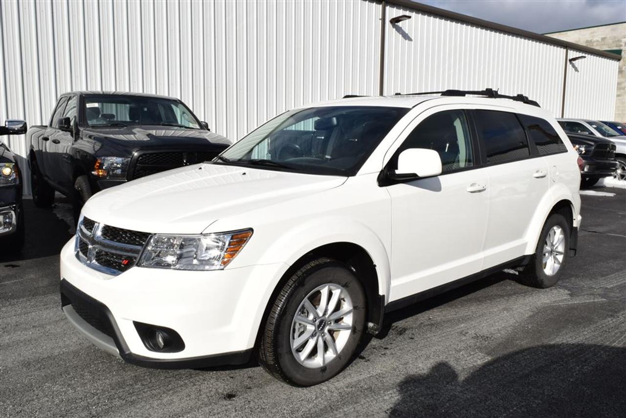 <a href=https://www.elitechrysler.com/occasion/Dodge-Journey-2017.html>https://www.elitechrysler.com/occasion/Dodge-Journey-2017.html</a>

Ensemble commodités,ensemble aménagement intérieur flexible, ensemble navigation et caméra de recul, système vidéo pour passagers arrière, toit ouvrant, Balance de garantie du manufacturier,   Auto, à vendre Chez Élite Chrysler Jeep Dodge Ram, le plus grand choix en inventaire. À Sherbrooke en Estrie   Possibilité de Livraison partout au Québec !!!!!!  Pour plus de détails, pour un essai routier ou même lachat, Communiquer avec lun de nos conseillers en vente sans frais au 1-888-647-5468.  Financement sur place. (1ère et 2ième Chance)
