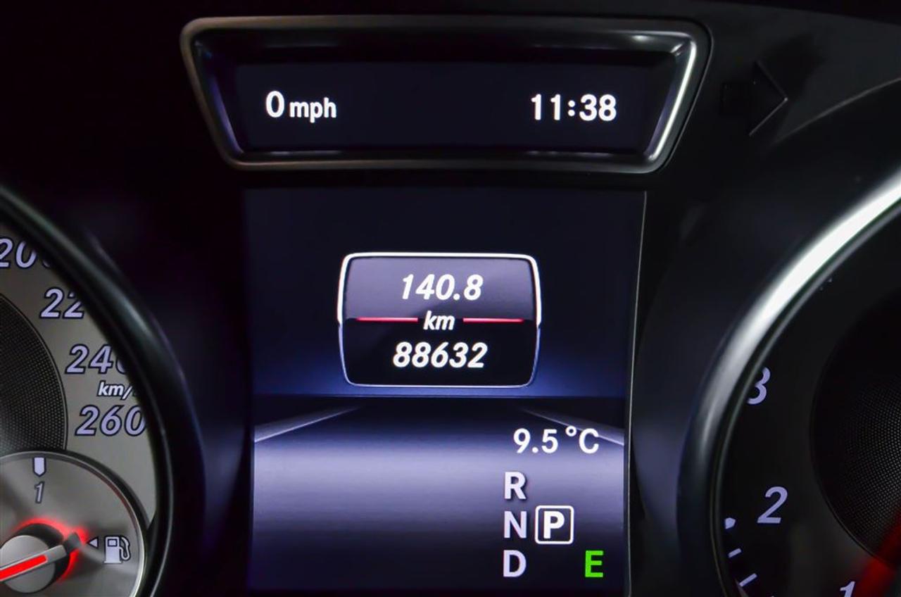 662883.11649679