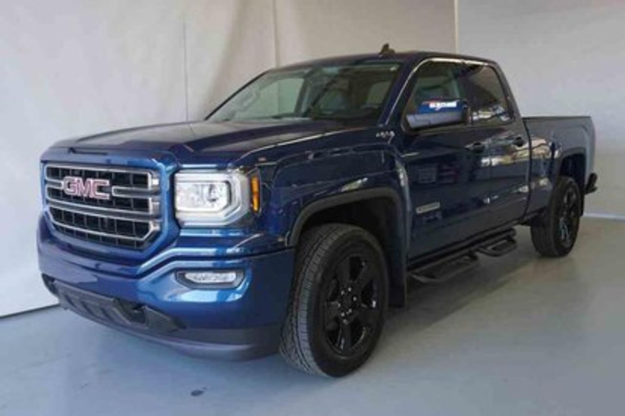 <a href=https://www.autoaubaine.com/GMC-Sierra 1500-c6937058.html>https://www.autoaubaine.com/GMC-Sierra 1500-c6937058.html</a>

GMC Sierra 1500 Base, Double Cab  2018Régulateur de vitesse, Freins ABS, Contrôle de stabilité, Coussin gonflable conducteur, Coussins gonflables latéraux, Lecteur MP3, Volant ajustable, Caméra de recul, Direction assistée, Coussins gonflables arrière pour la tête, Siège conducteur - soutien lombaire, Freins à disque, Antipatinage, Système de surveillance de la pression des pneus, Technologie Bluetooth intégrée, Climatisation