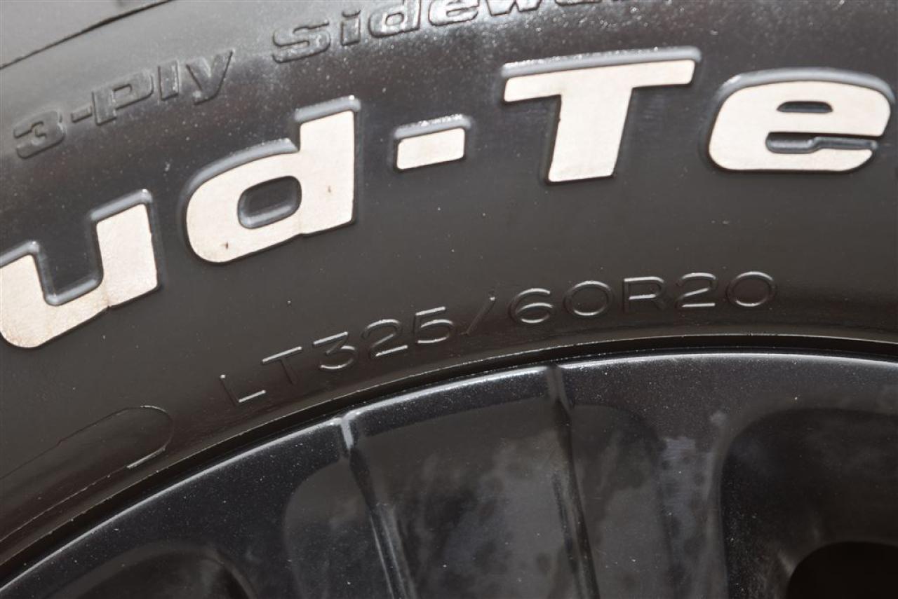 662983
