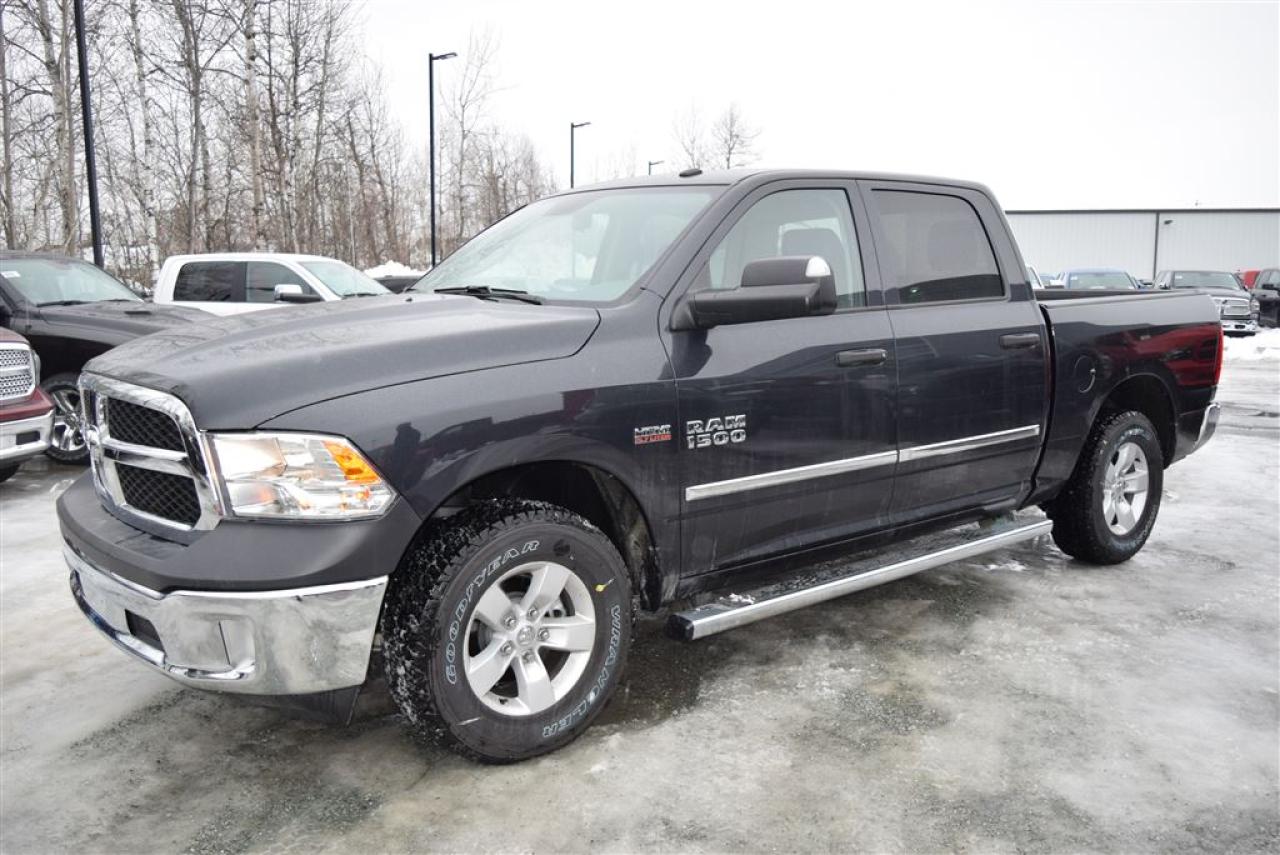 Used 2017 Ram 1500 Crew for sale in Sherbrooke, QC