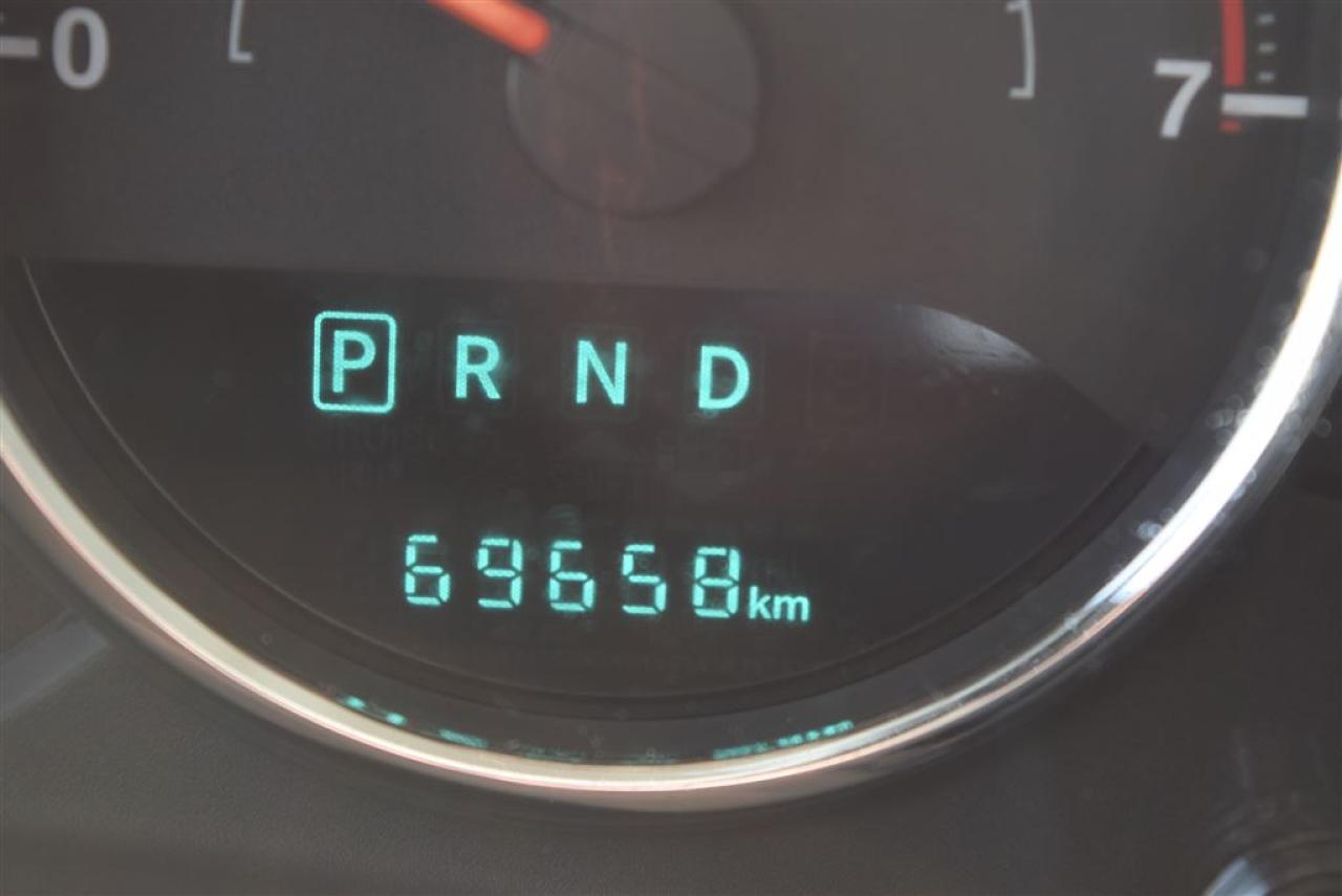 663002