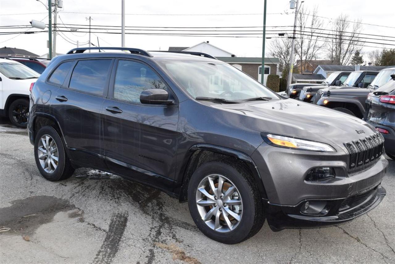 Used 2018 Jeep Cherokee North 4x4 Awd for sale in Sherbrooke, QC
