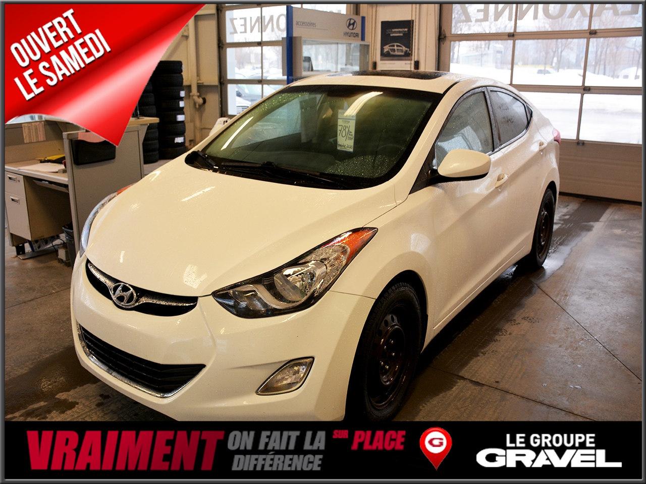 <a href=https://www.iledessoeurshyundai.com/occasion/Hyundai-Elantra-2013.html>https://www.iledessoeurshyundai.com/occasion/Hyundai-Elantra-2013.html</a>

JAMAIS ACCIDENTÉ - 1 SEUL PROPRIÉTAIRE - GROUPE ÉLECTRIQUE COMPLET - TOIT OUVRANT - MAGS 16 POUCES ( JANTES ALUMINIUM ) - PHARES ANTIBROUILLARDS - AIR CLIMATISÉ - BLUETOOTH - CRUISE CONTROL - LECTEUR CD - VITRES ÉLECTRIQUES - PORTIÈRES ÉLECTRIQUE - MIROIRS ÉLECTRIQUE CHAUFFANTS - ET BEAUCOUP PLUS . . . VENEZ NOUS VOIR !        **Ouvert le samedi de 10h a 16h **.    Nous répondons aux demandes dinformations par courriel 7/7 jours , demandez-nous notre programme VIP pour une expérience unique dans le domaine automobile.Véhicule doccasion inspecté en 150 points mécaniques et esthétiques par nos techniciens expérimentés et le carproof est disponible gratuitement.Le financement sur place 1er, 2e, 3e chance au crédit.Ile des Soeurs Hyundai situé à deux pas du centre ville de Montréal, facile dacces par la Rive Sud et la Rive Nord.Aussi disponible programme certifié Hyundai incluant une garantie supplémentaire dun an ou 20 000 km cumulatif a loriginale de 5 ans / 100 000 km. LE GROUPE GRAVEL DEPUIS 1952... FAIT LA DIFFERENCE SUR PLACE!!