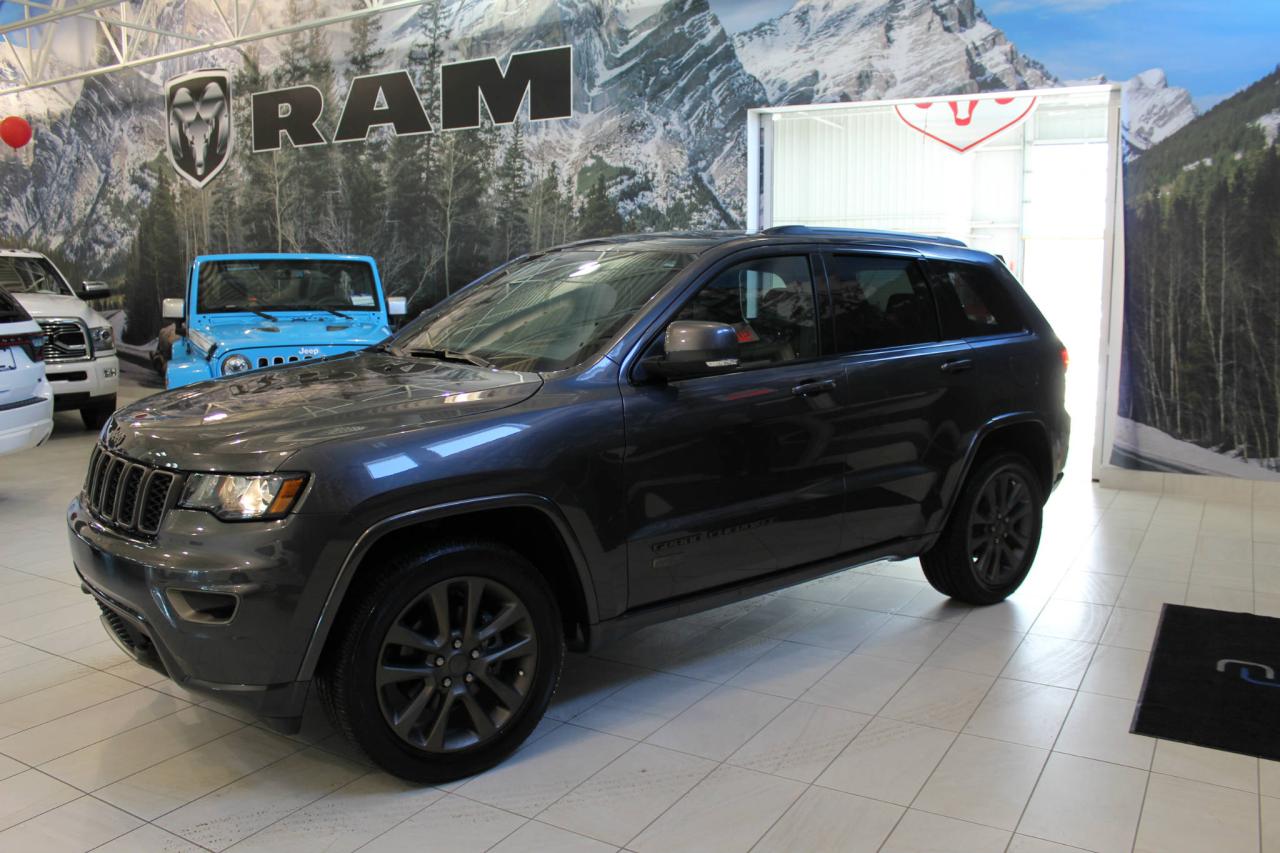 Used 2017 Jeep Grand Cherokee Limited édition 75e anniversaire 4 porte for sale in Laval, QC