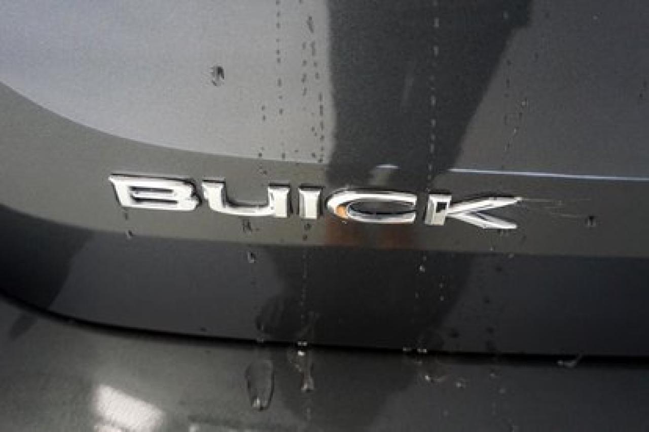 663084