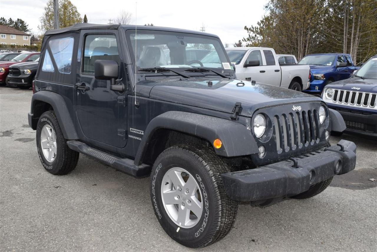 Used 2017 Jeep Wrangler Sport Awd for sale in Sherbrooke, QC
