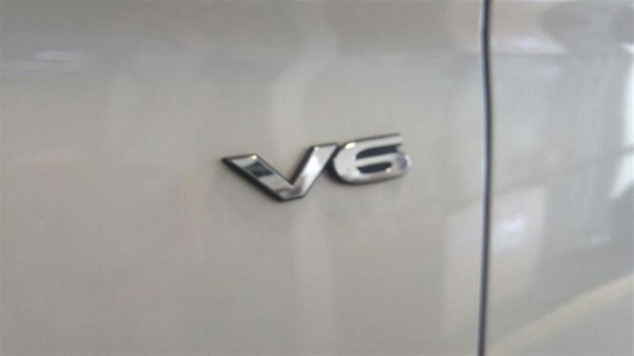 663137