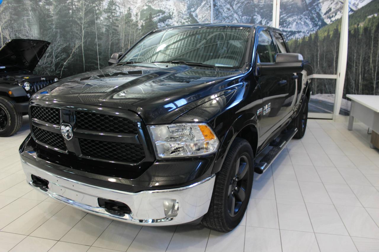 Used 2017 Dodge Ram 1500 Outdoorsman Plus 4x4 for sale in Laval, QC