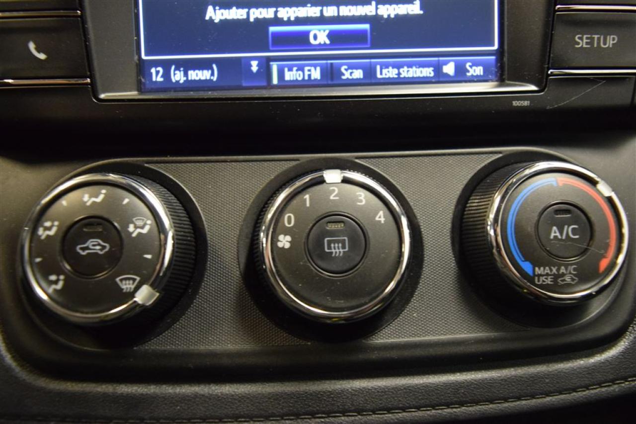663199