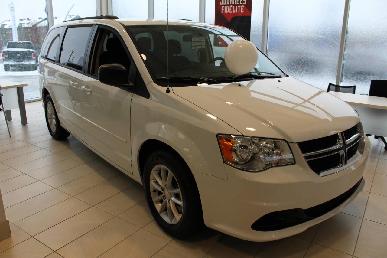 Used 2017 Dodge Grand Caravan Sxt Max for sale in Laval, QC