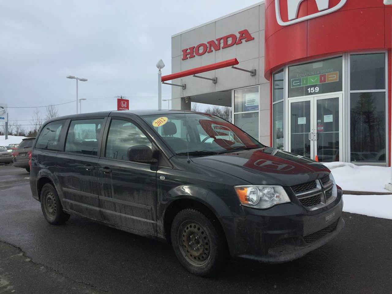 <a href=https://www.donnaconahonda.com/occasion/Dodge-Grand_Caravan-2012.html>https://www.donnaconahonda.com/occasion/Dodge-Grand_Caravan-2012.html</a>

DONNACONA HONDA, DODGE GRAND CARAVAN 2012, RÉGULATEUR DE VITESSE, AIR CLIMATISÉ, CLIMATISATION BI-ZONES, PARE-PIERRE, PRISE AUXILIAIRE ET BIEN PLUS ENCORE.
JAMAIS ACCIDENTÉ, UN SEUL PROPRIÉTAIRE, FEMME PROPRIÉTAIRE, NON-FUMEUR, RAPPORT CARPROOF ET INSPECTION CERTIFIÉE.
Pour plus de renseignements contactez lun de nos conseillers au 1-844-269-3228.