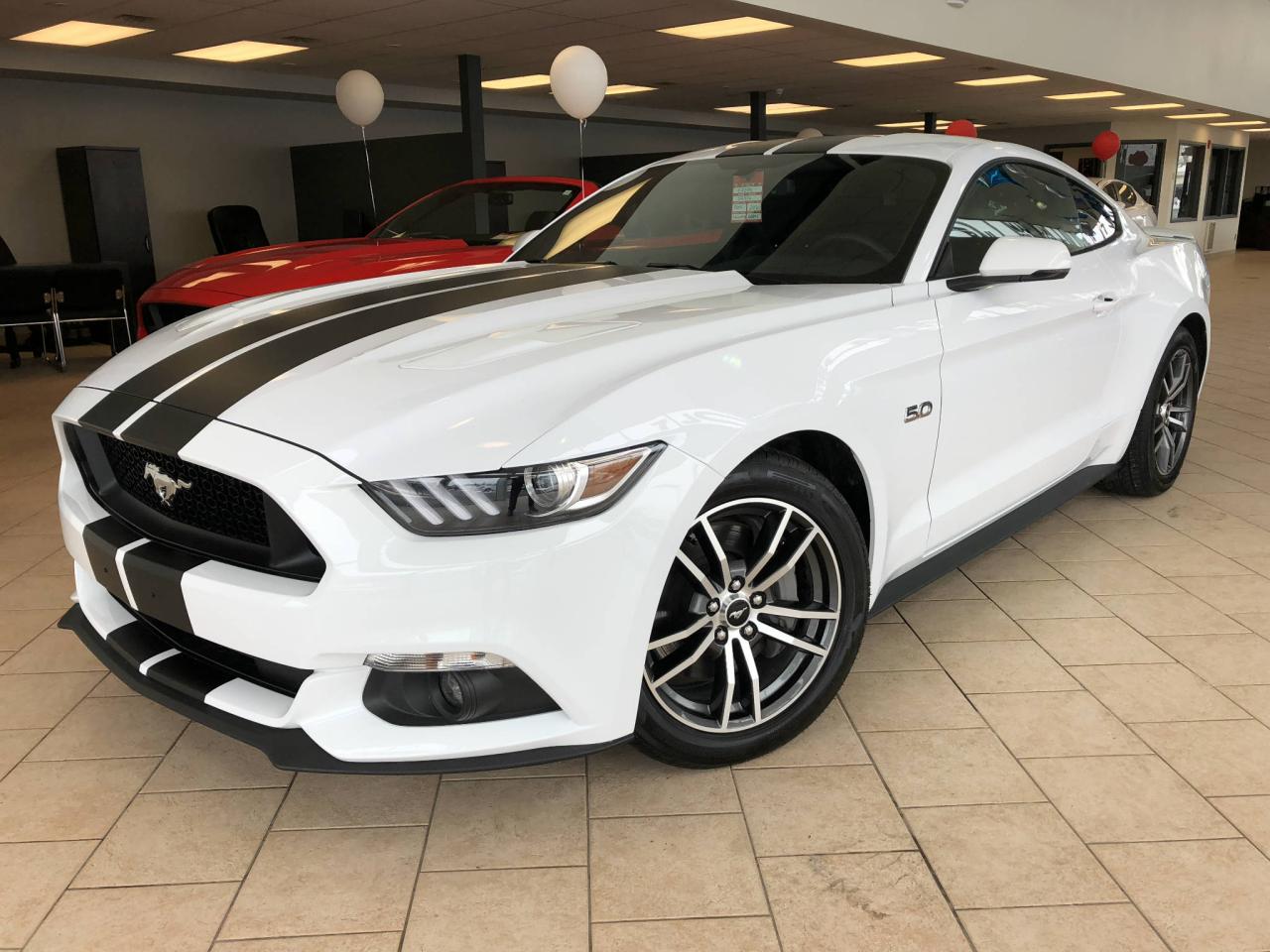 Used 2017 Ford Mustang GT PREMIUM 5.0L CUIR GPS for sale in Pointe-Aux-Trembles, QC