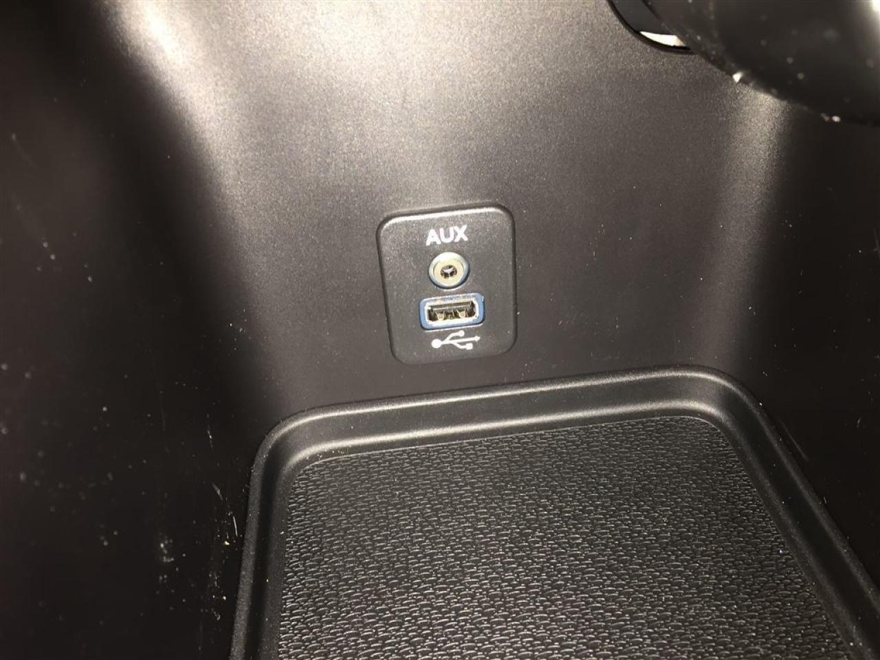 663229