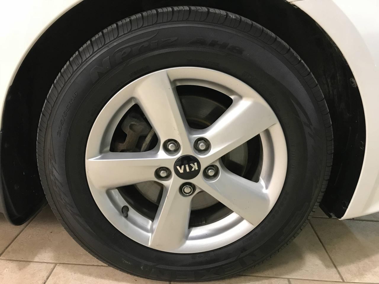 663233