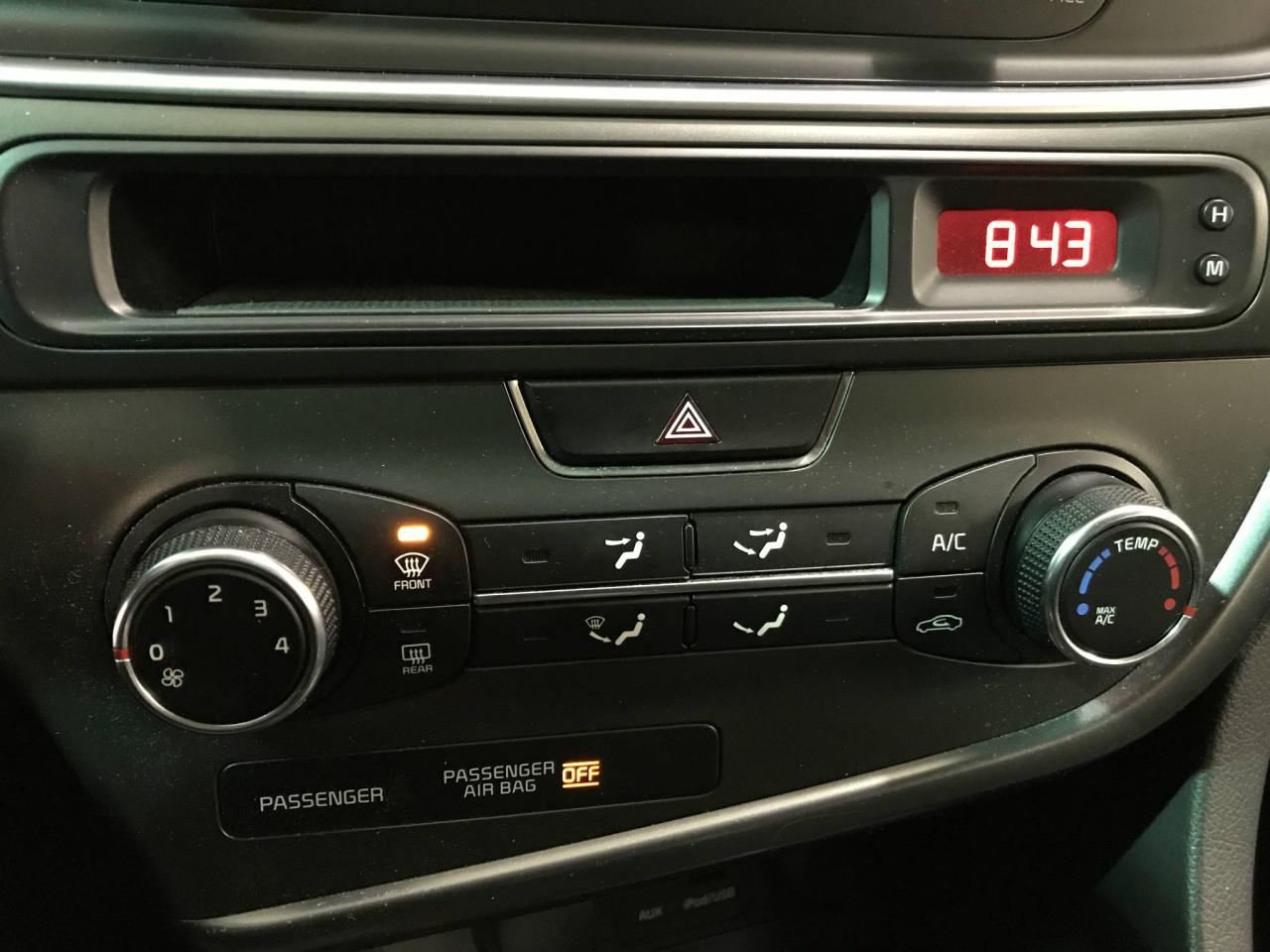 663233