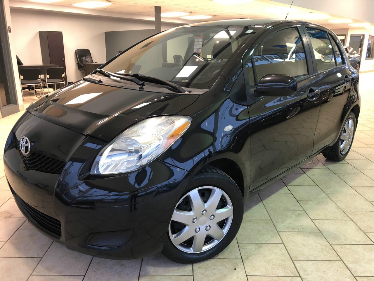 Used 2011 Toyota Yaris HATCHBACK AUTOMATIQUE A/C GR ELECTRIQUE for sale in Pointe-Aux-Trembles, QC