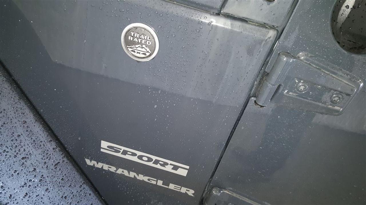 663277