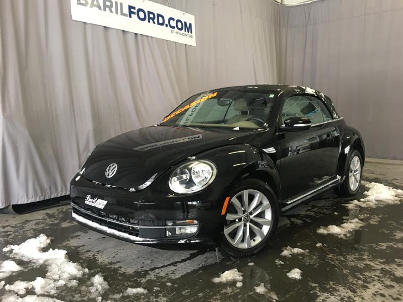 Used 2013 Volkswagen Beetle 2DR CONV for sale in St-Hyacinthe, QC