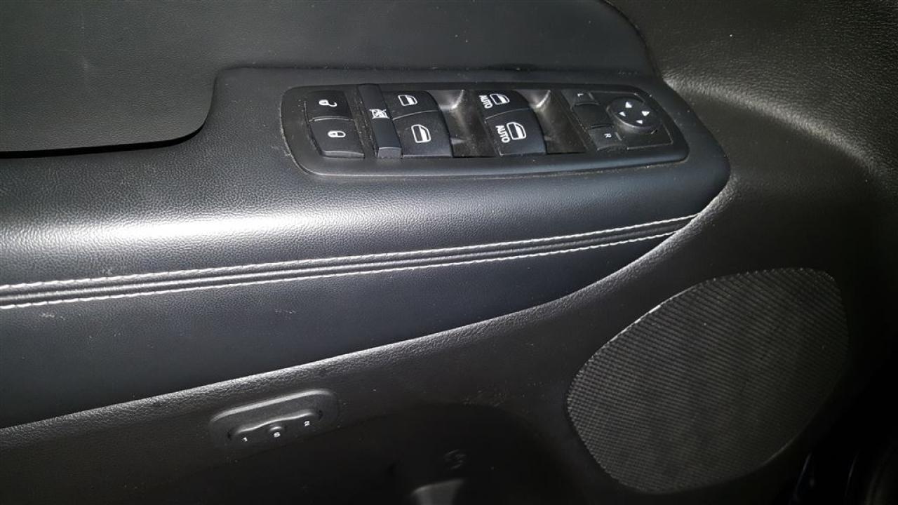 663283