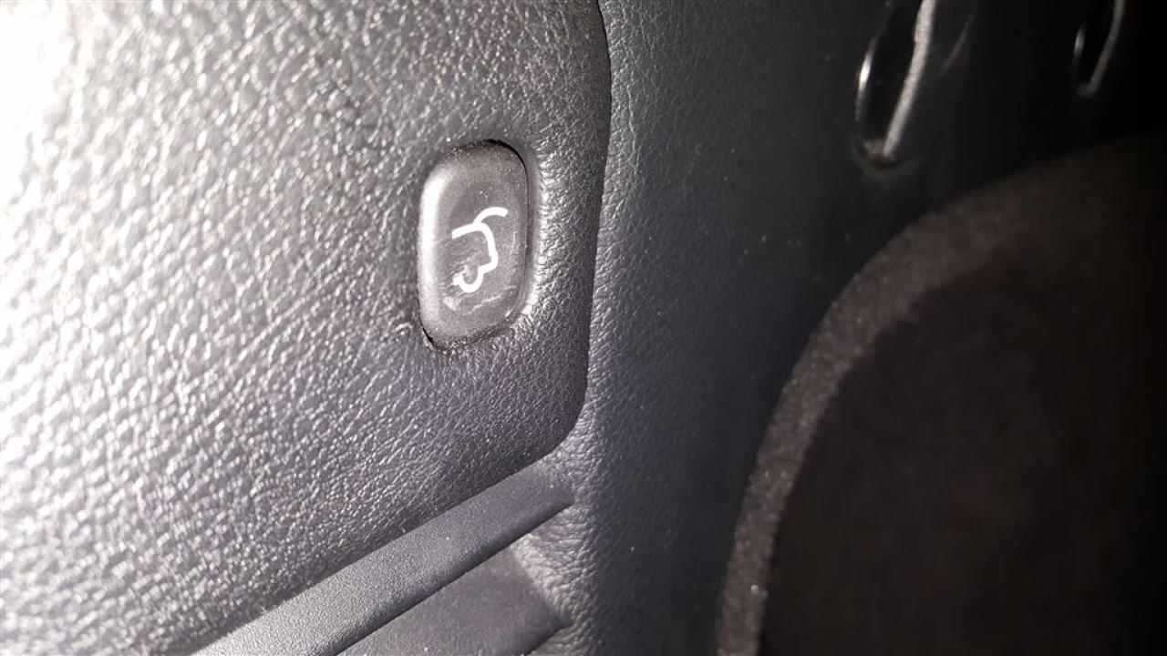 663283