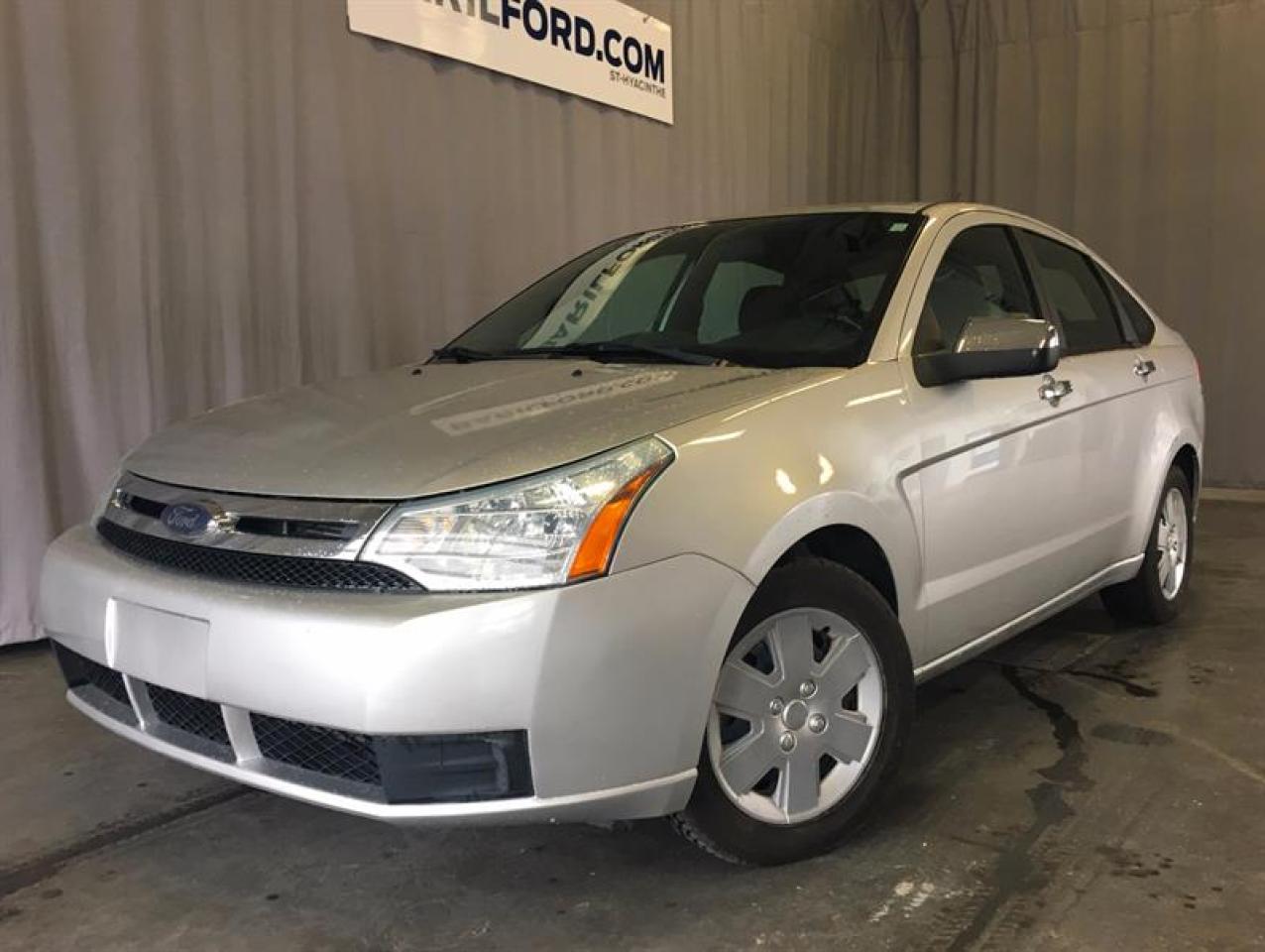 Used 2010 Ford Focus 4DR SDN SE for sale in St-Hyacinthe, QC