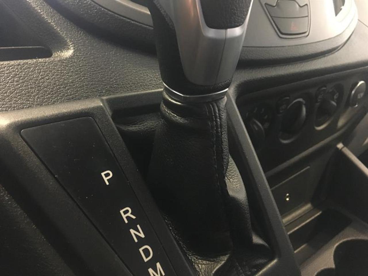 663287